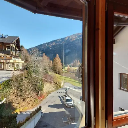 Kelchalm Superior Spacious Mountain Apartment Apartment