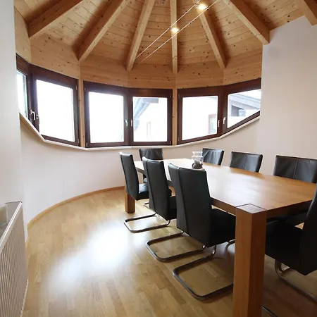 Kelchalm Superior Spacious Mountain Apartment Apartment *